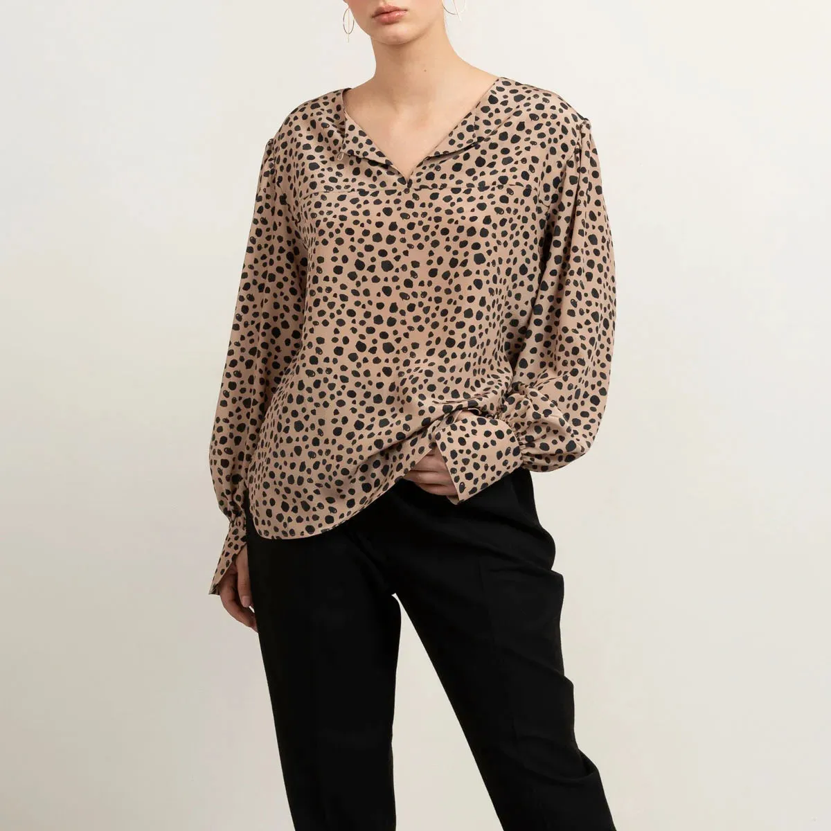 Blaze Silk Blouse Dots Beige