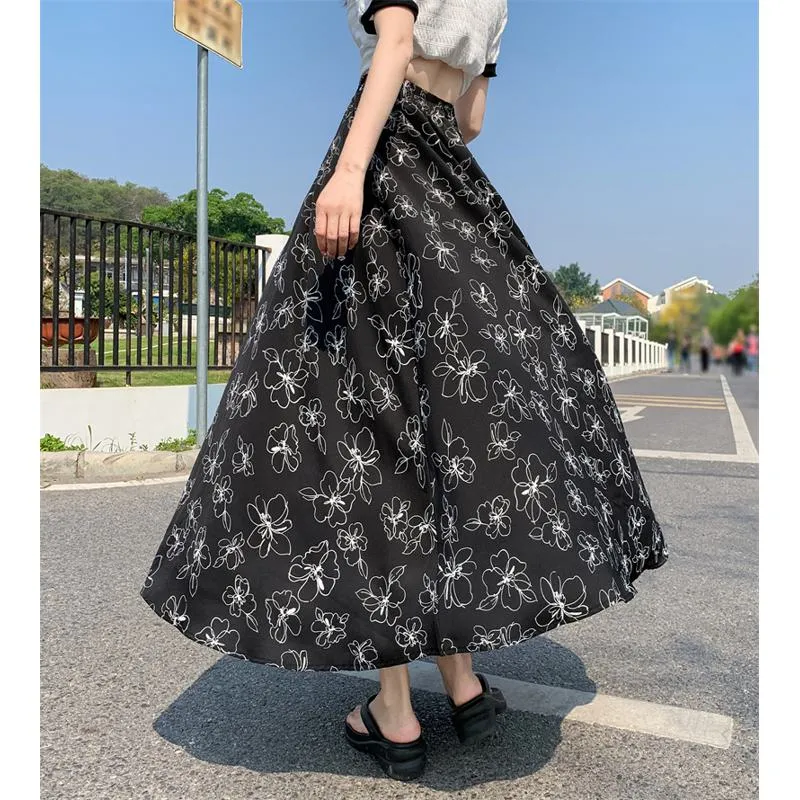 Fairy Versatile Slimming Height Enhancing Full-Skirt Classic Skirt