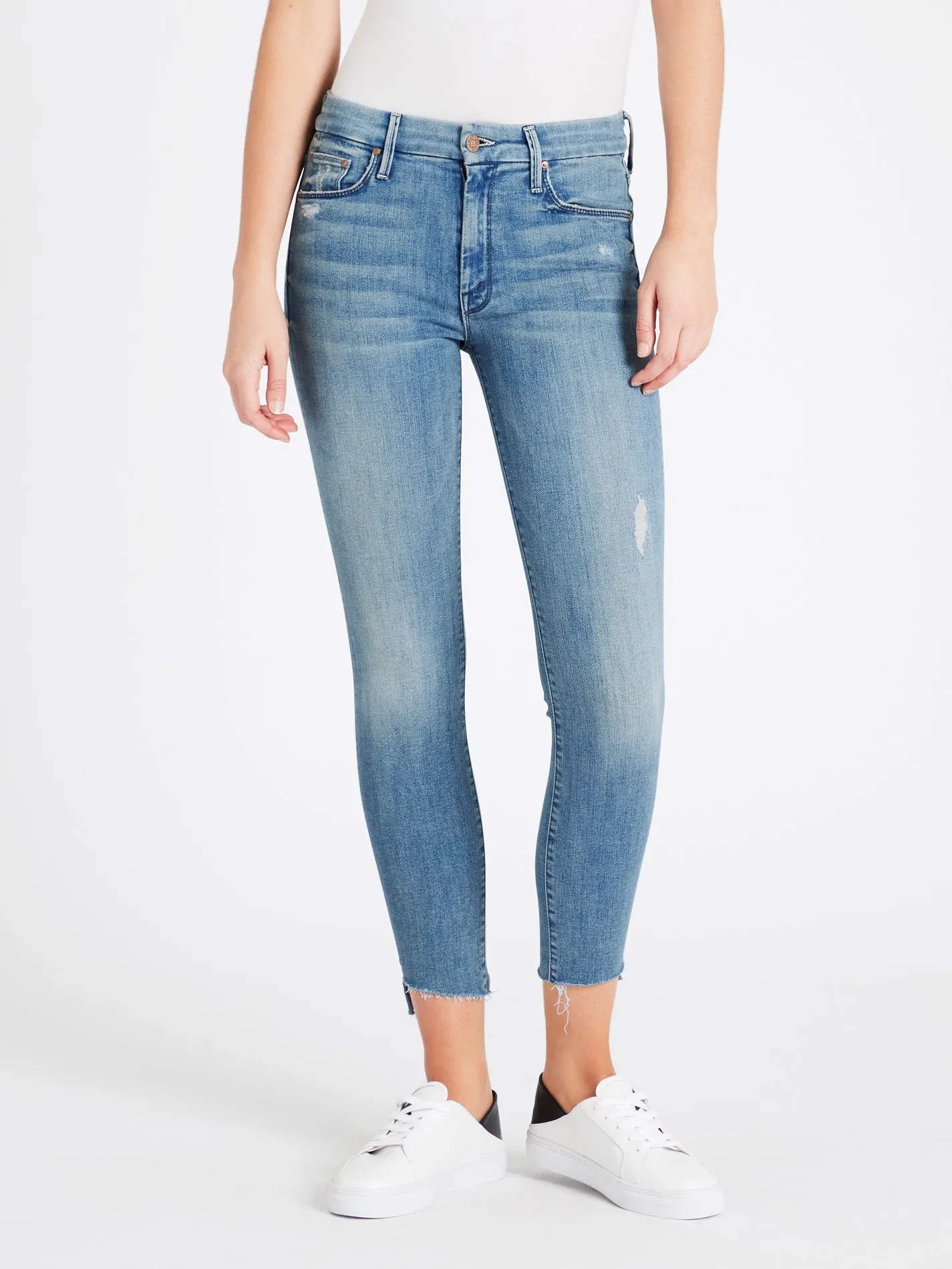 The Looker Step Ankle Fray Jean